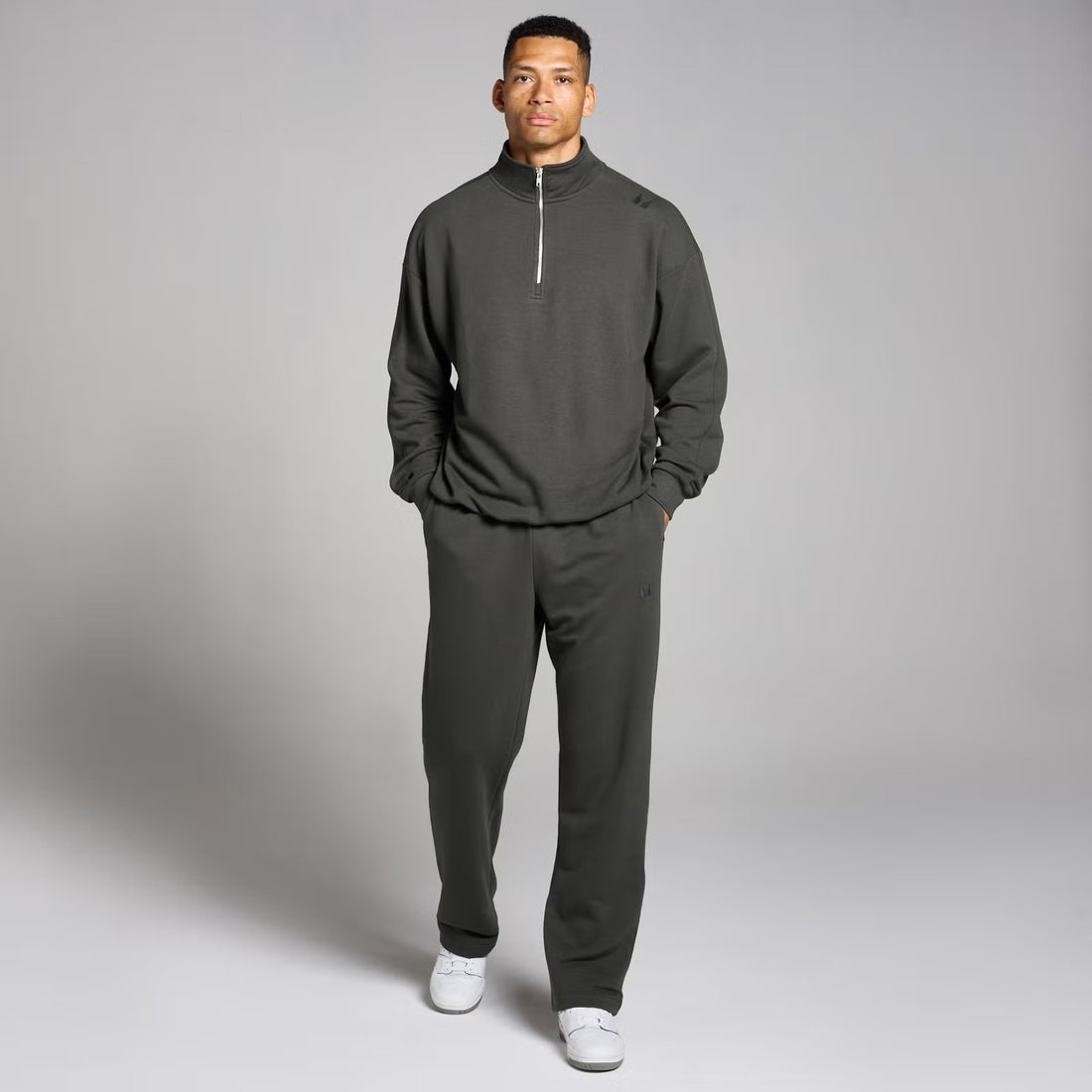Men's Fashion Athletic Outfit 2pcs Suit