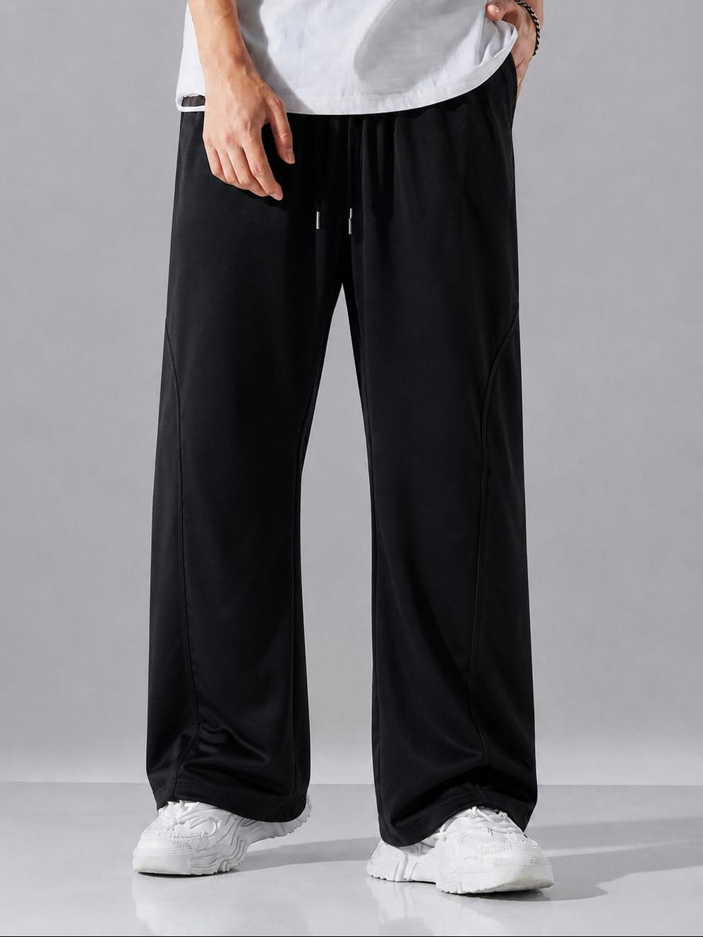 Arc Panel Baggy trousers
